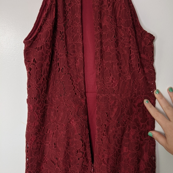 Zalalus Maroon High neck Lace Mini Dress NWT - Picture 4 of 11